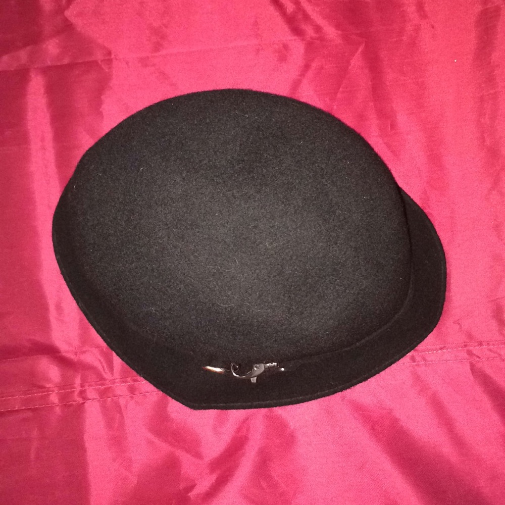 Fall/Winter hat, retro - Picture 2 of 3